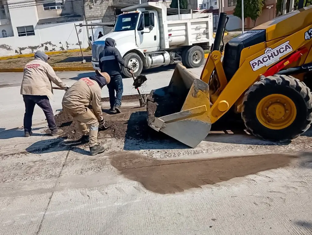 Retiran material y refuerzan limpieza de coladeras en Pachuca tras intensas lluvias